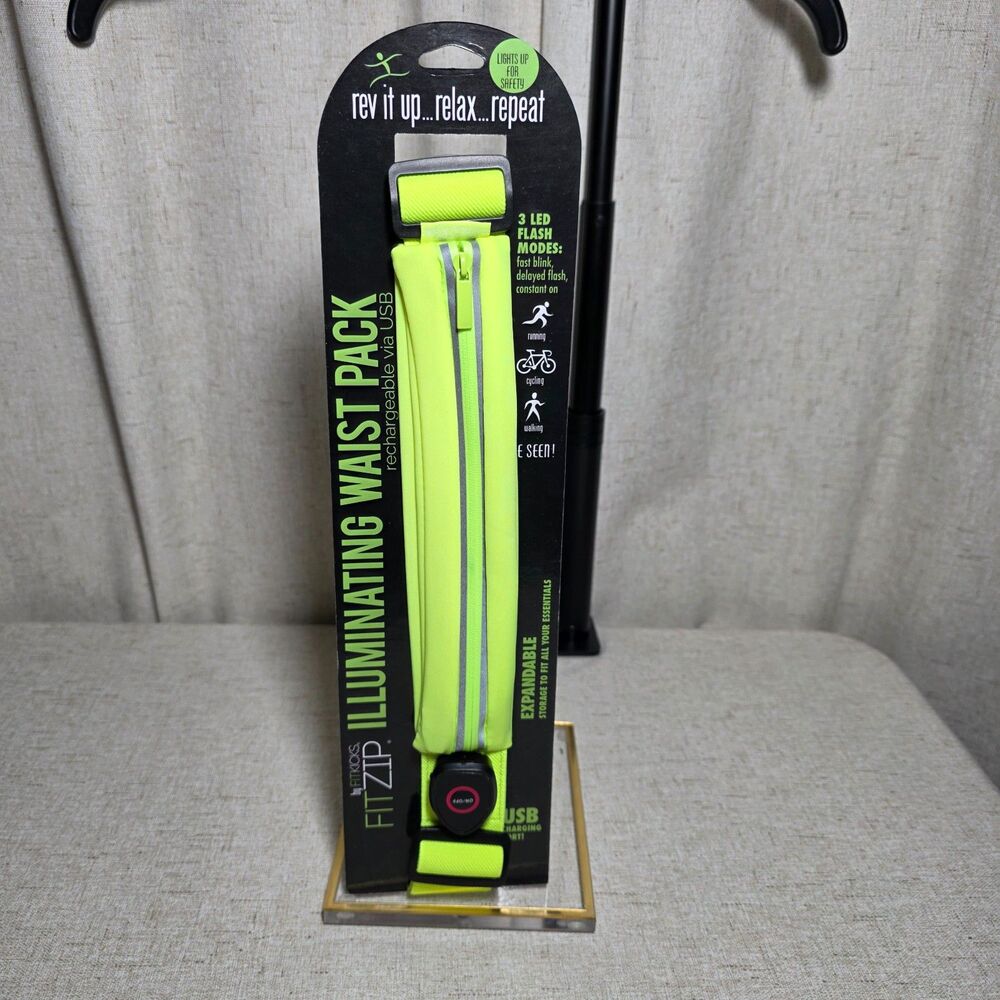 Fitkicks FITZIP Illuminating Rechargeable LED Running Waist Pack NIP Yellow